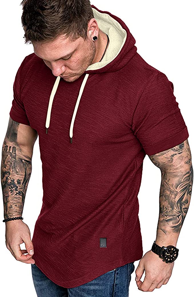 men burgendy hooded tshirt